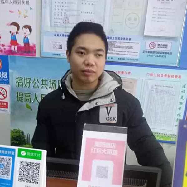 33岁岁江西单身帅哥 - 佛山吉缘网