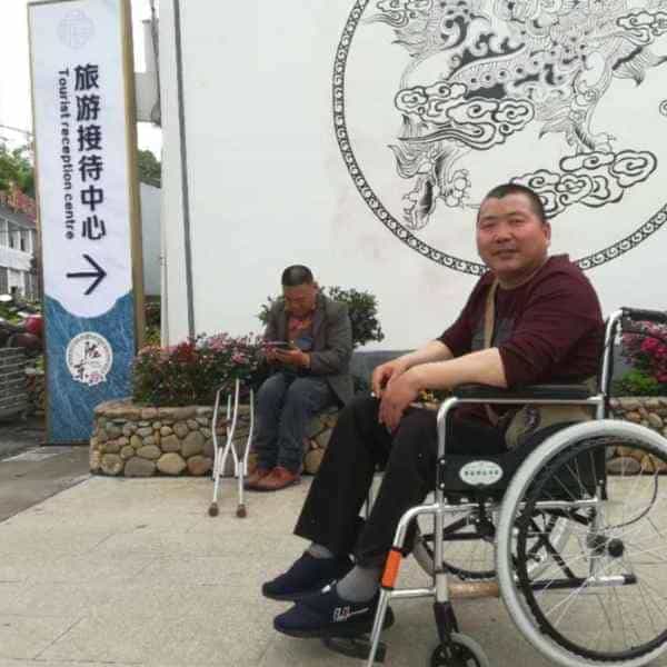 35岁岁浙江单身帅哥 - 佛山吉缘网