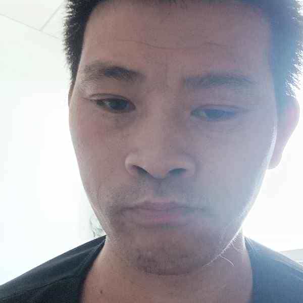 42岁岁重庆单身帅哥 - 佛山吉缘网
