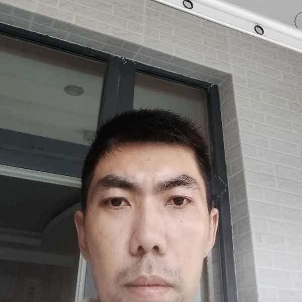 39岁岁江苏单身帅哥 - 佛山吉缘网