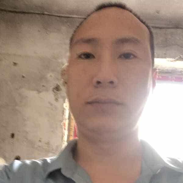 40岁岁重庆单身帅哥 - 佛山吉缘网