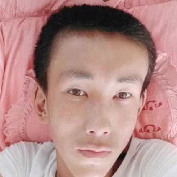 22岁岁山东单身帅哥 - 佛山吉缘网
