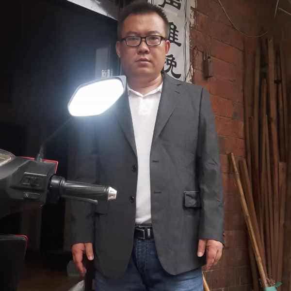 40岁岁江西单身帅哥 - 佛山吉缘网